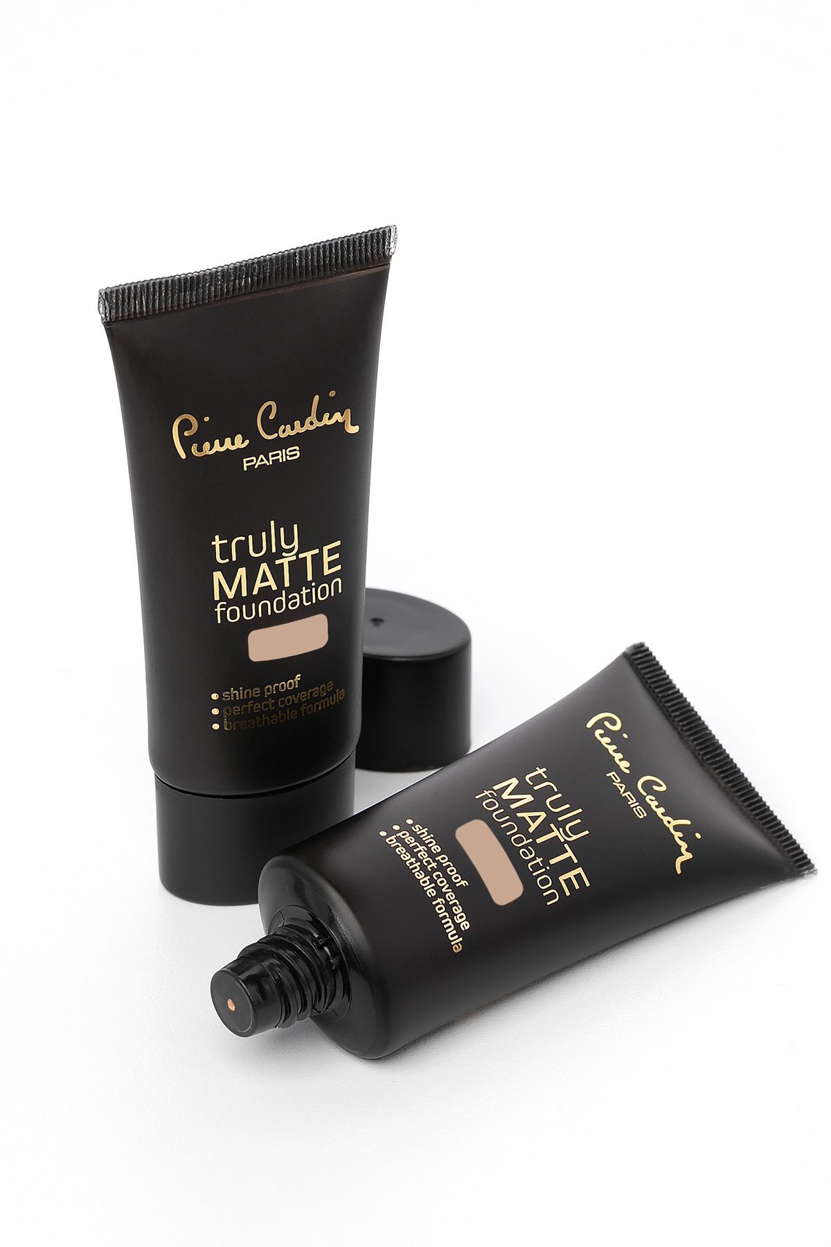 Втора слика наPierre Cardin Truly Matte Foundation Течна пудра